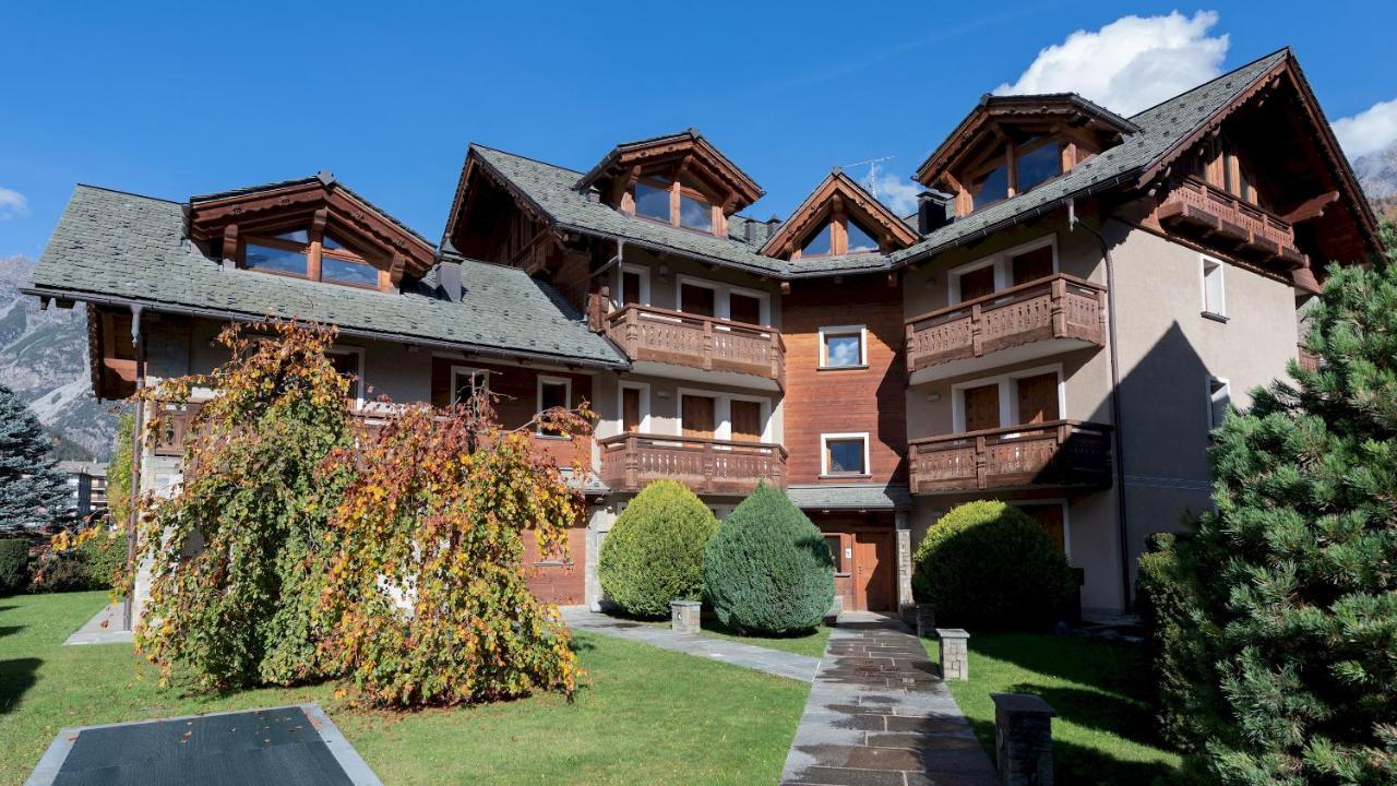 Italianway - Castellazzi 12 Aquila Apartment บอร์มิโอ ภายนอก รูปภาพ