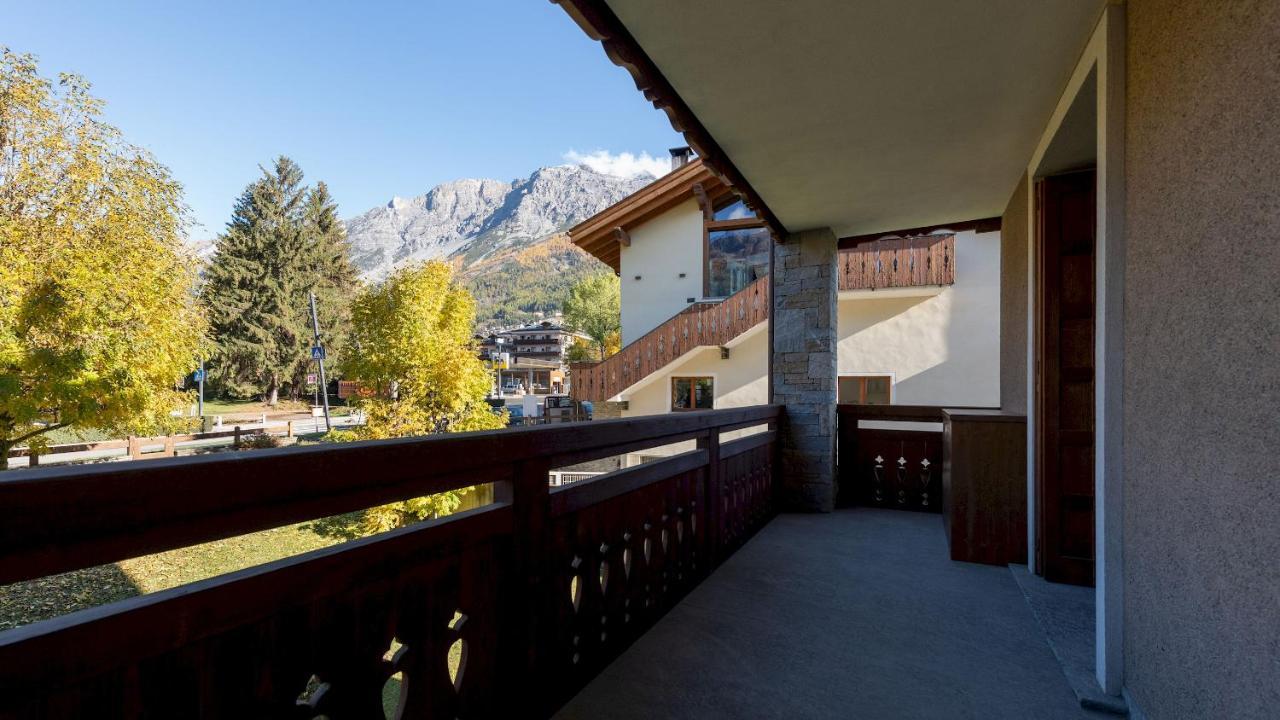 Italianway - Castellazzi 12 Aquila Apartment บอร์มิโอ ภายนอก รูปภาพ